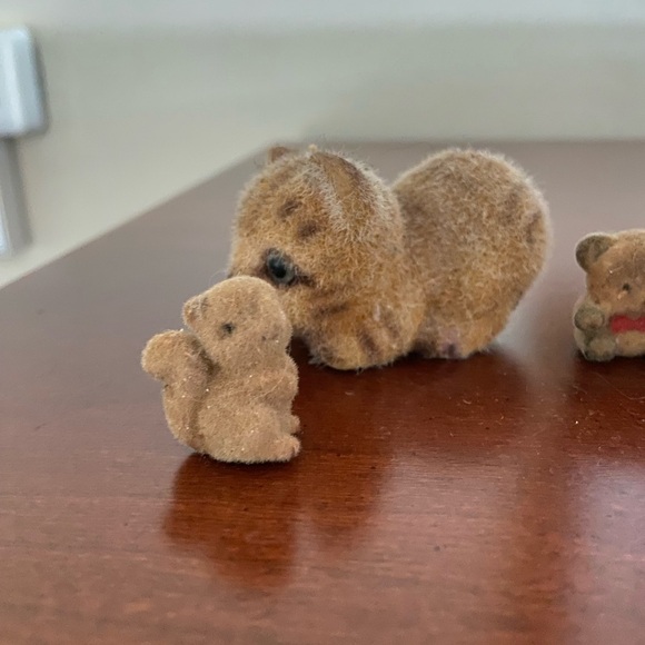 Vintage Flocked Animals Kitten Josef Squirrel and Bears - Picture 4 of 10